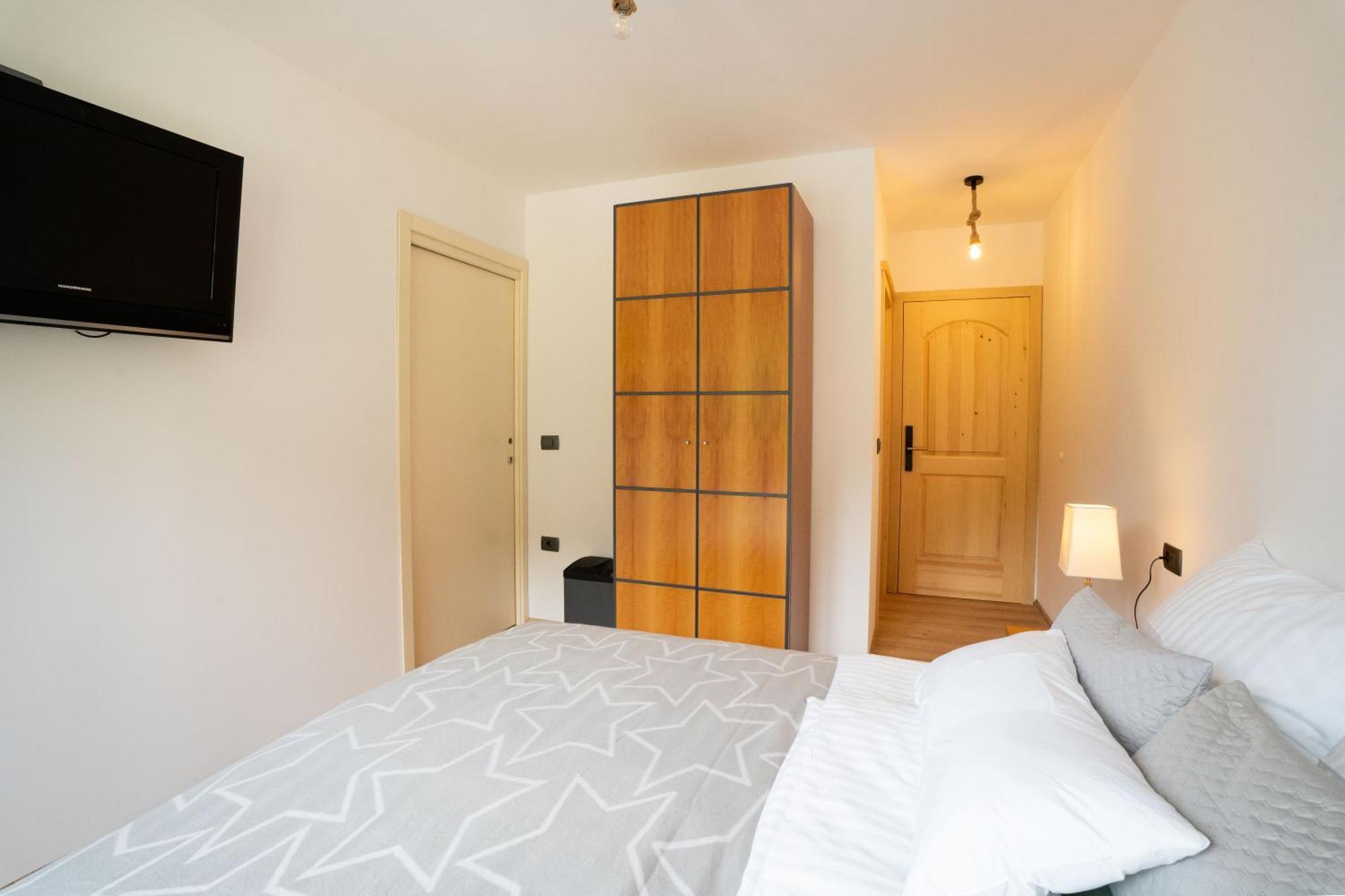 Aparthotel Hom At Vintgar Zgornje Gorje Quarto foto